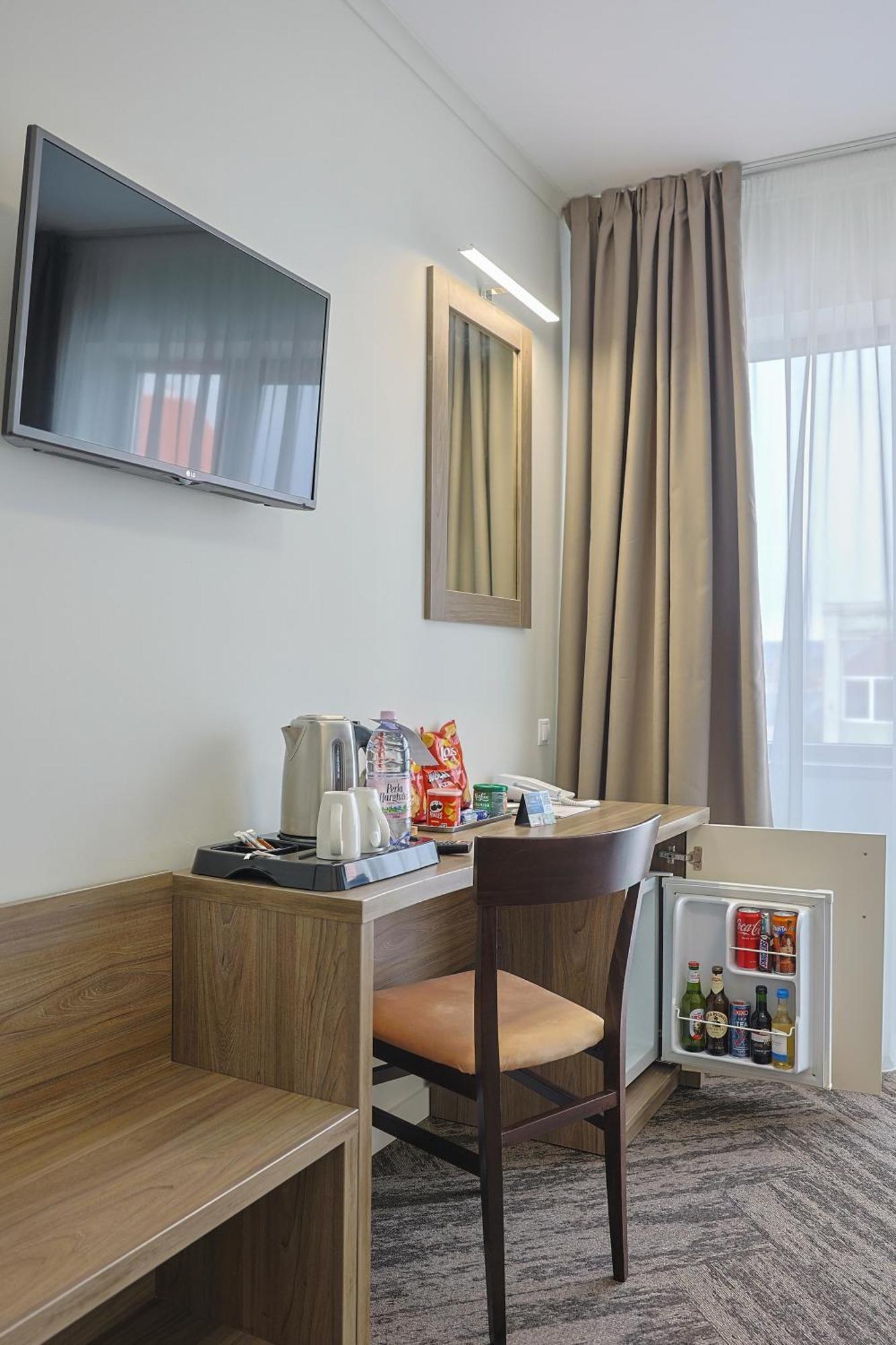 Potaissa Hotel Turda Ngoại thất bức ảnh