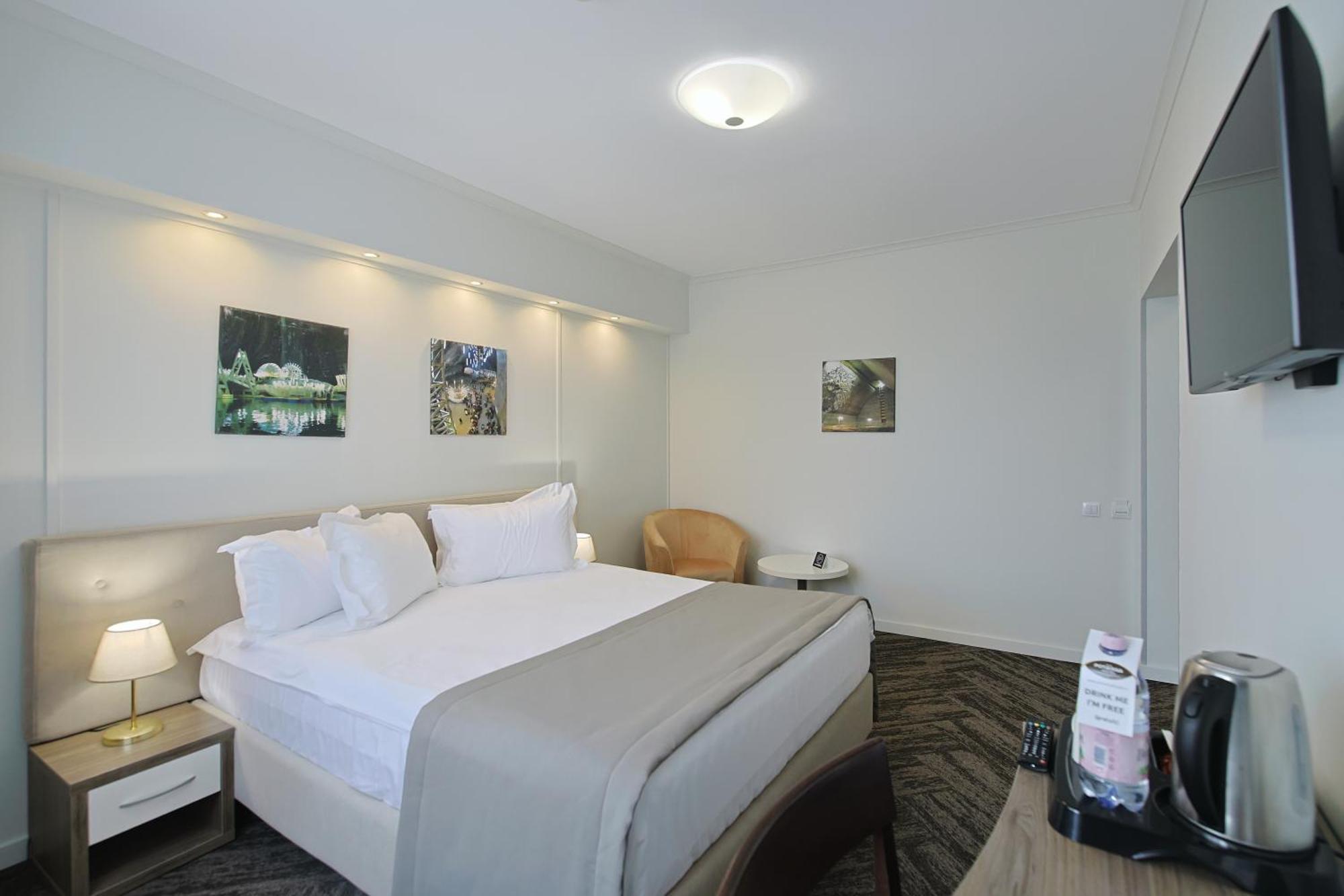 Potaissa Hotel Turda Ngoại thất bức ảnh