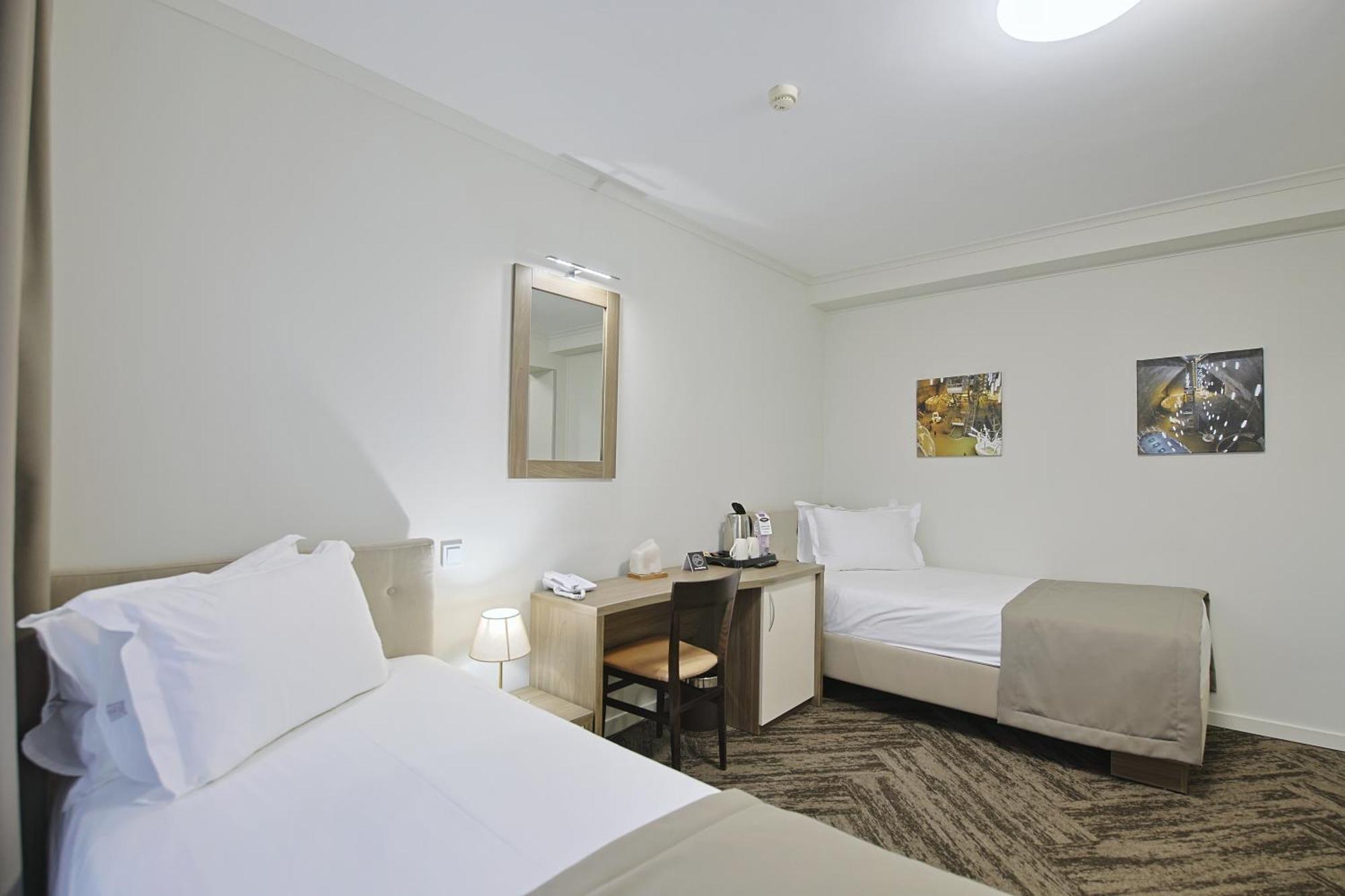 Potaissa Hotel Turda Ngoại thất bức ảnh