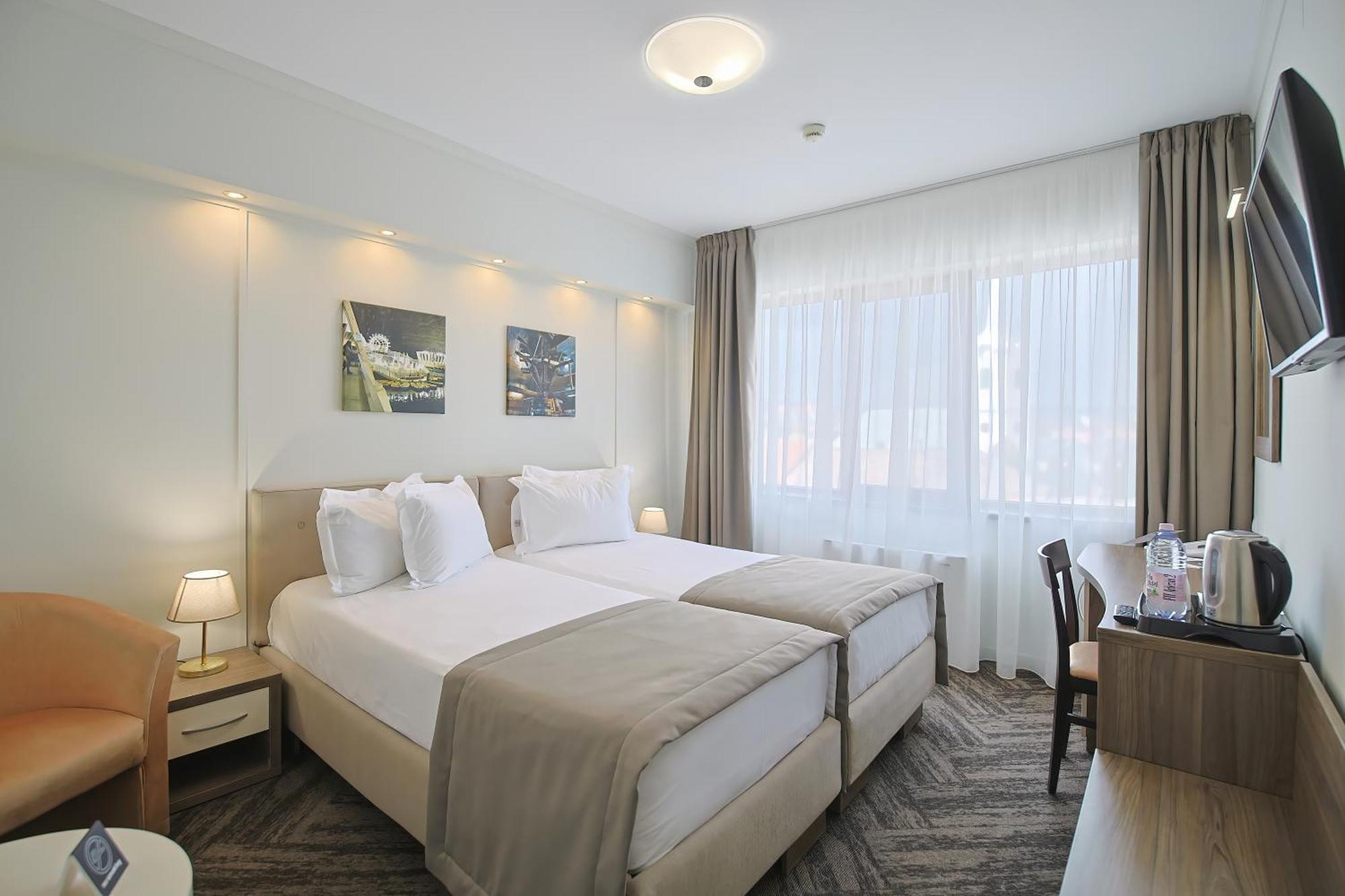 Potaissa Hotel Turda Ngoại thất bức ảnh