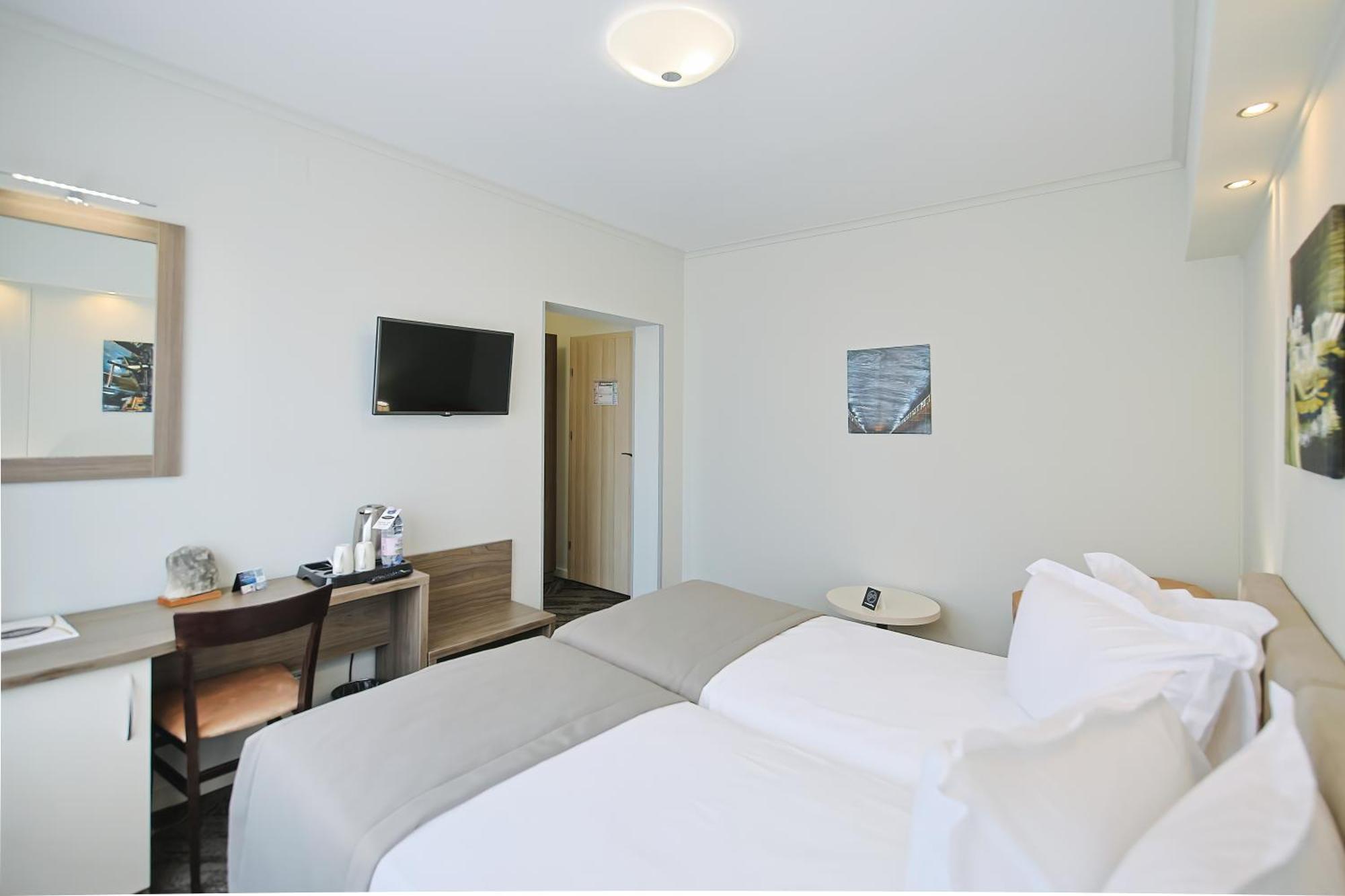 Potaissa Hotel Turda Ngoại thất bức ảnh